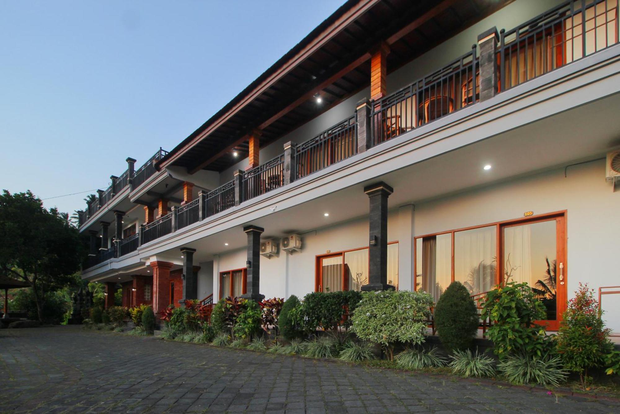 Rostika Hotel Sekumpul Pabean Buleleng Exterior foto