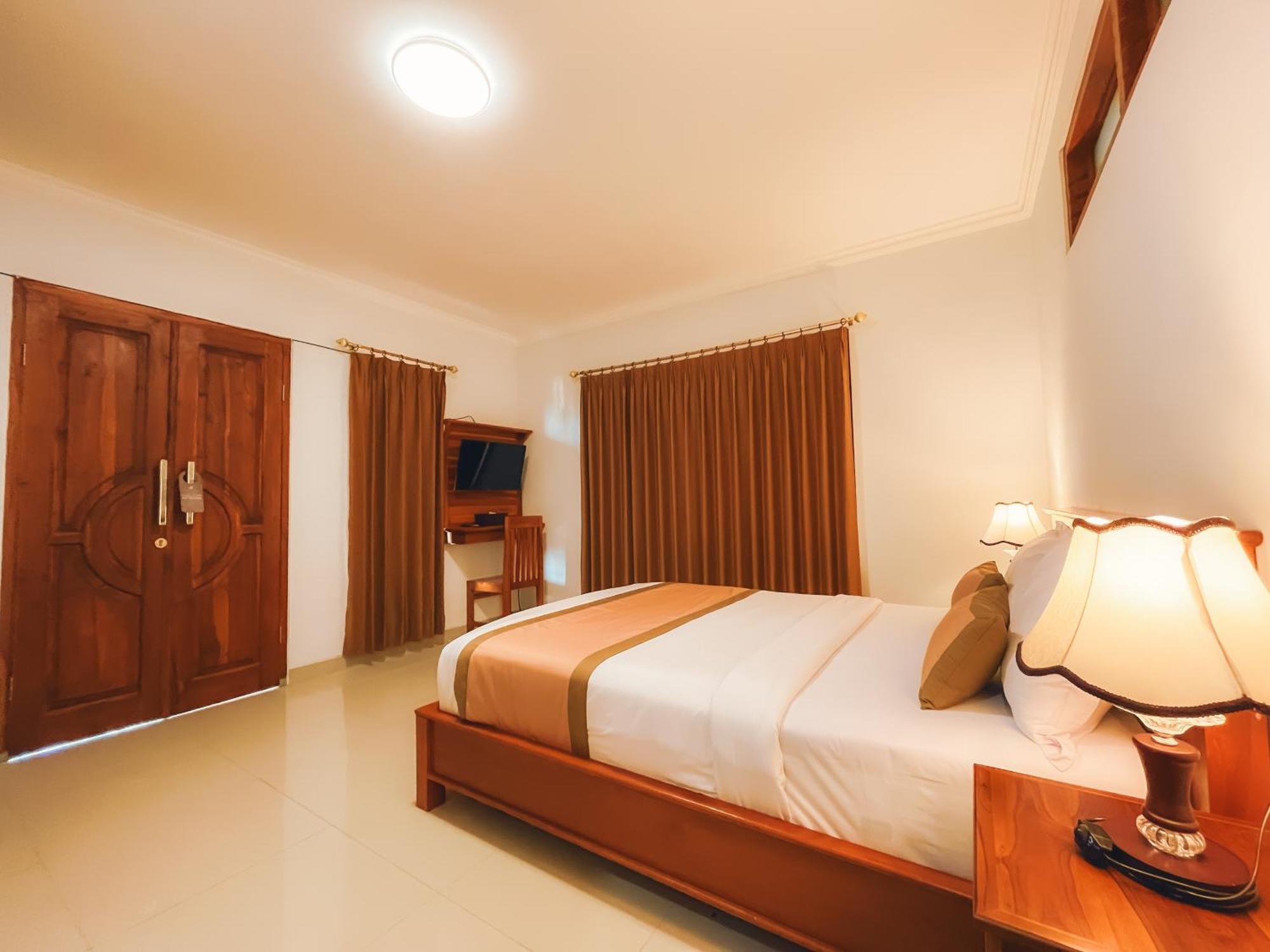 Rostika Hotel Sekumpul Pabean Buleleng Exterior foto